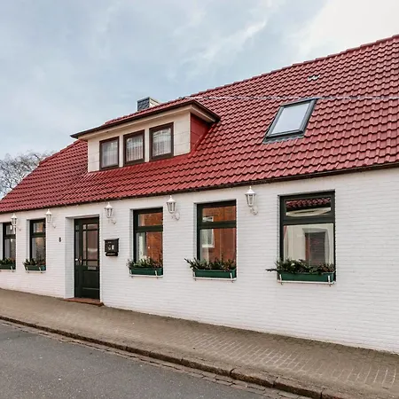 Weisse Stadthaus Apartment